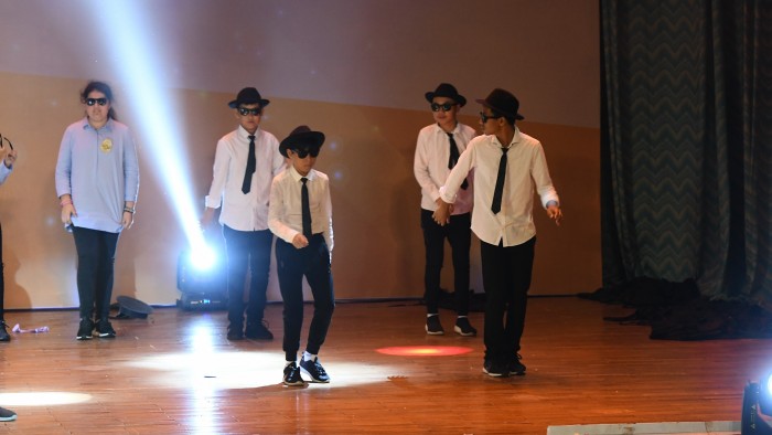 34.Year 7 Int’d-Year 7 Int’l - Blues Brothers Medley from Blues Brothers (4)