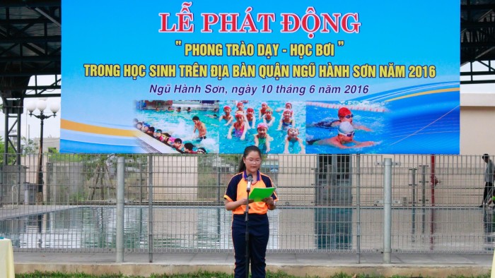 Learn to swim campaign in Ngu Hanh Son District, 2016 (4)