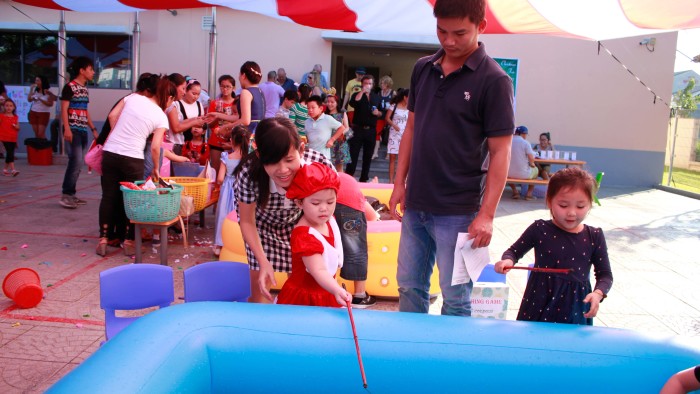 Various Games and Stalls attracted participants of all ages (24)