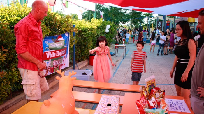 Various Games and Stalls attracted participants of all ages (26)